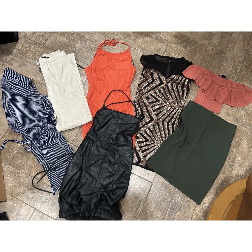 7 Piece Womens S Small Bundle Forever21 Dresses, Skirt Mix